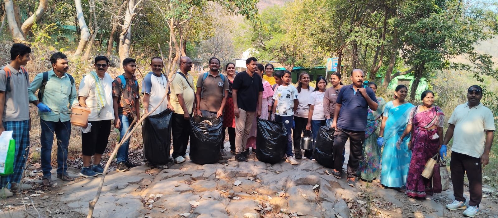 olunteers removing plastic waste during Palakonda Hills plastic cleanup drive